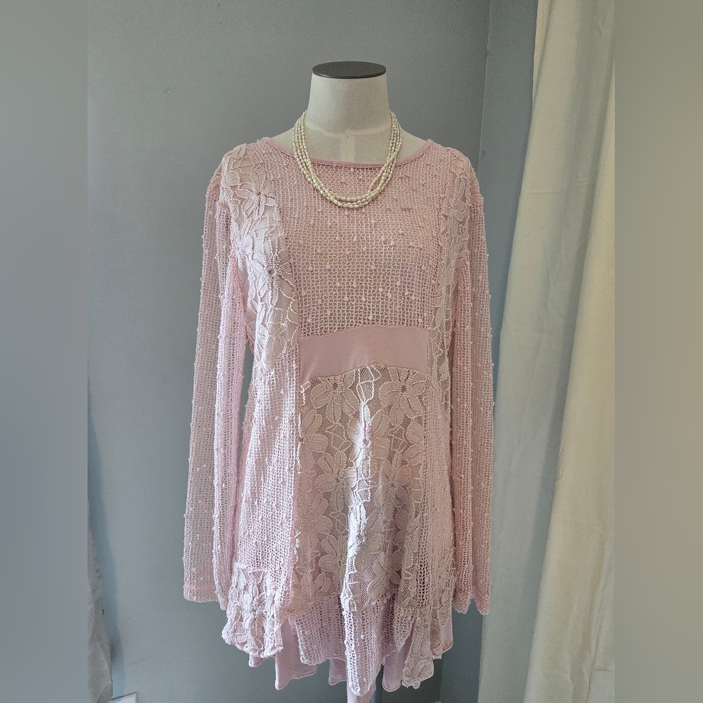 Indigo Soul Elegant Sweathheart Pink Lace Top Femine Flair Women's Size Medium